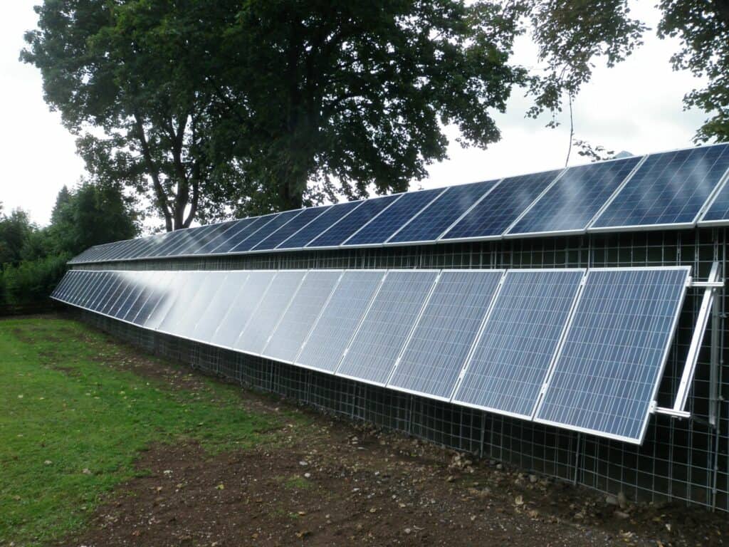 Double-row solar energy system on a noise barrier